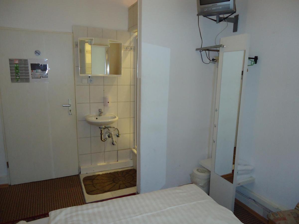 Hotel Garni Nord Hamburg Oda fotoğraf